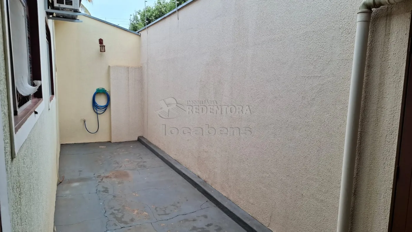 Comprar Casa / Padrão em São José do Rio Preto R$ 440.000,00 - Foto 29