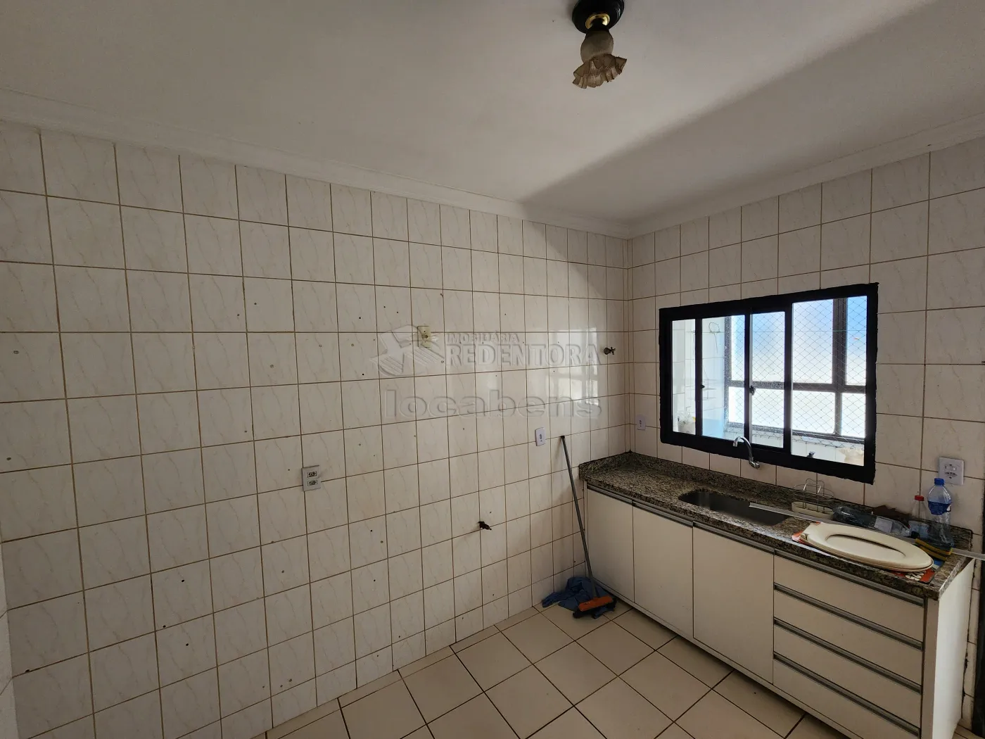 Alugar Apartamento / Padrão em São José do Rio Preto R$ 900,00 - Foto 5