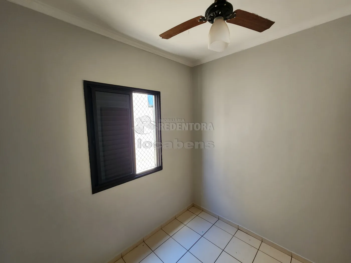 Alugar Apartamento / Padrão em São José do Rio Preto R$ 900,00 - Foto 7