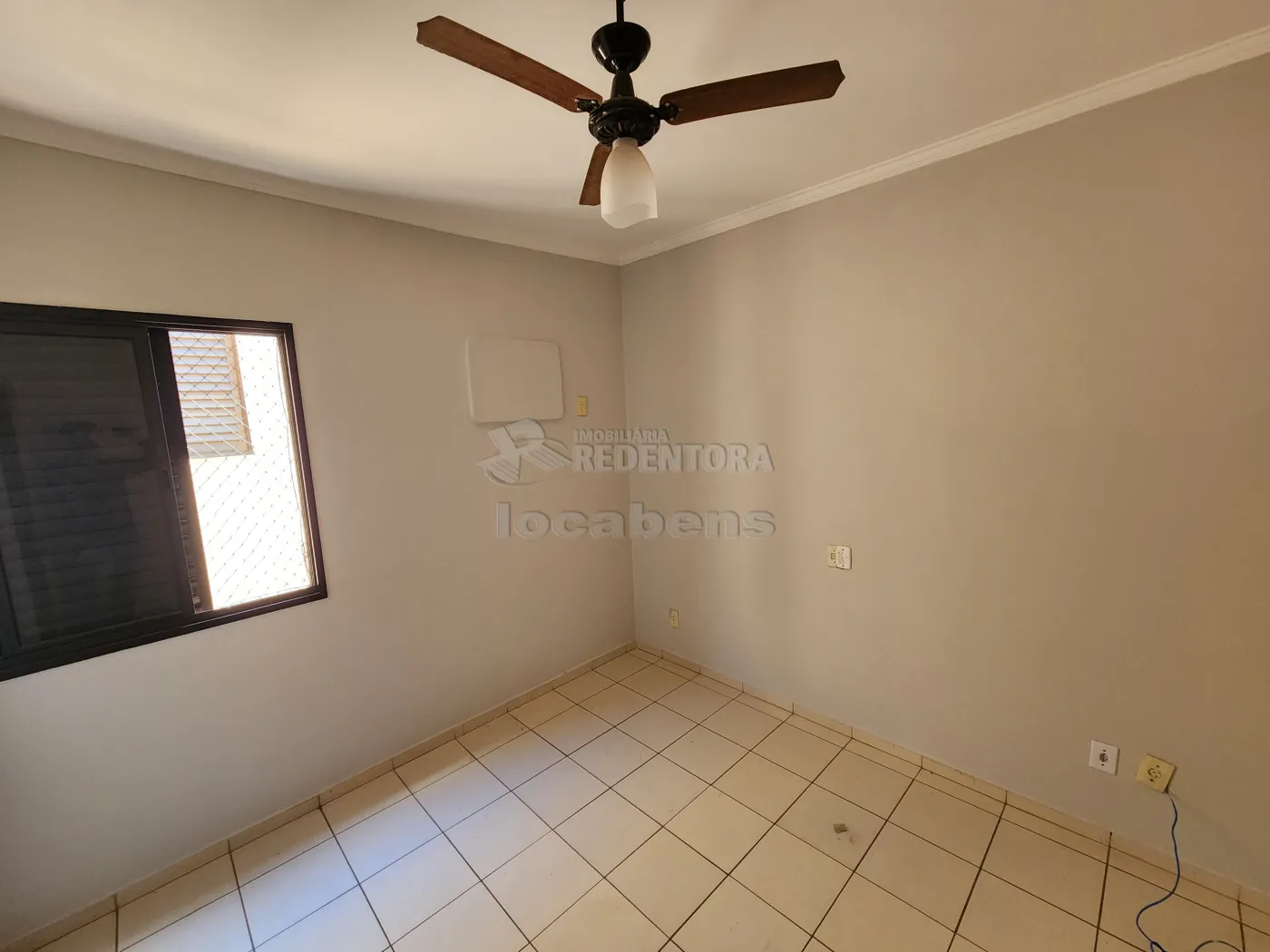 Alugar Apartamento / Padrão em São José do Rio Preto R$ 900,00 - Foto 12