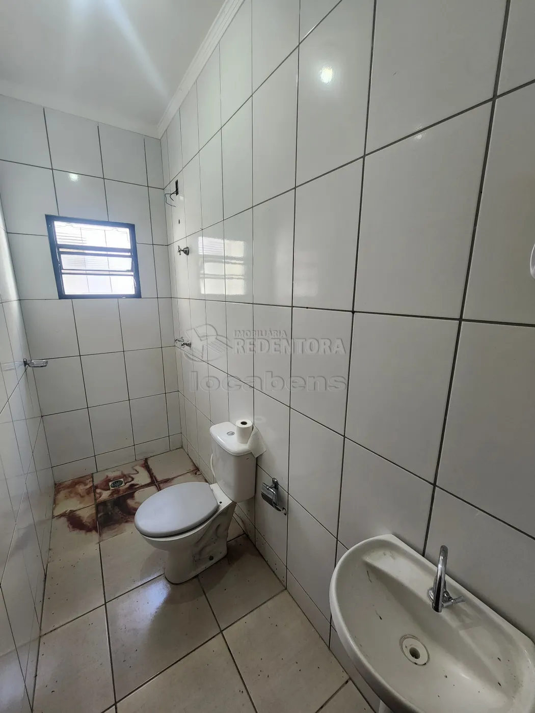 Casa para alugar com 2 quartos, 50m² - Foto 5