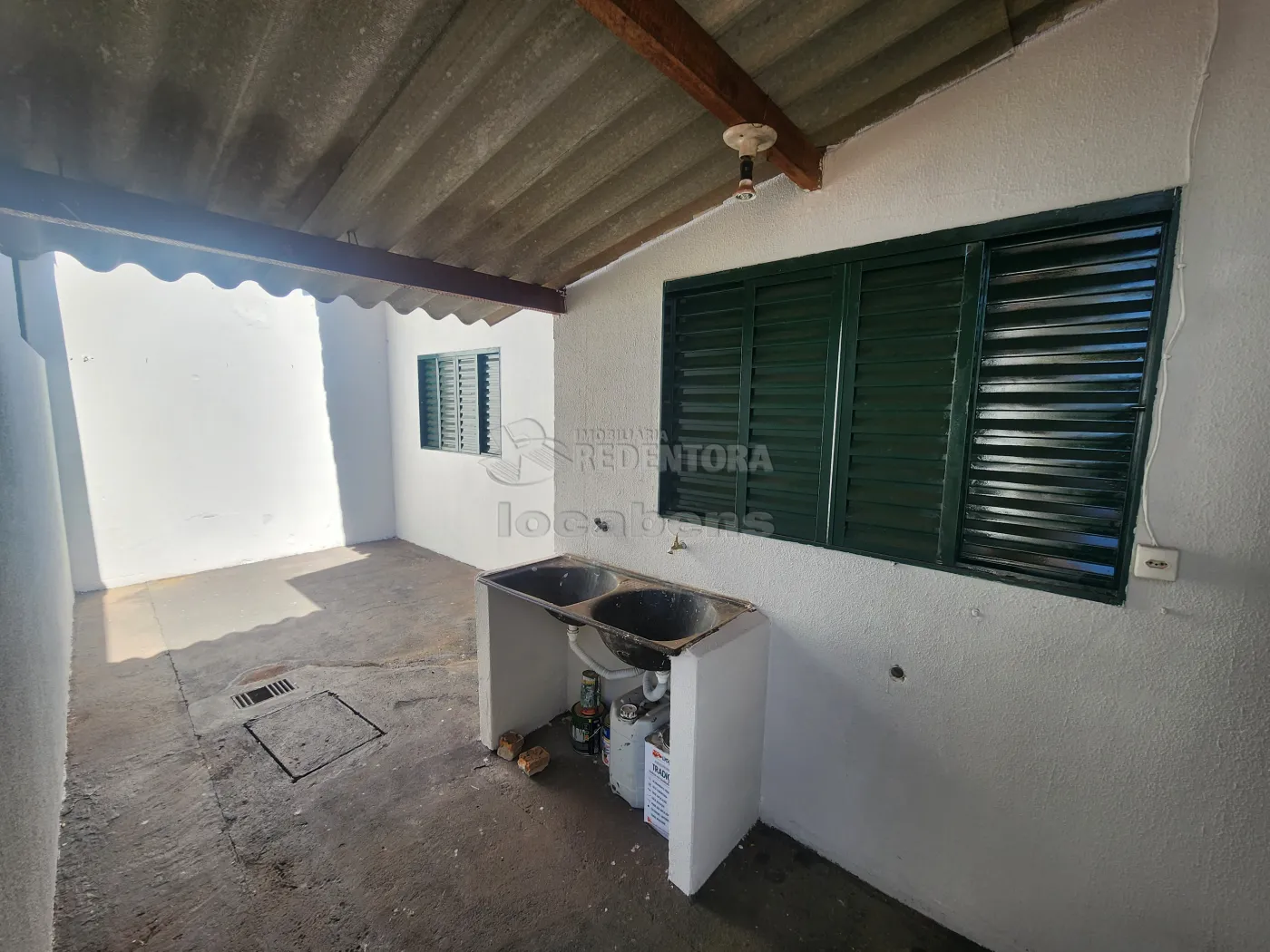 Casa para alugar com 2 quartos, 50m² - Foto 8