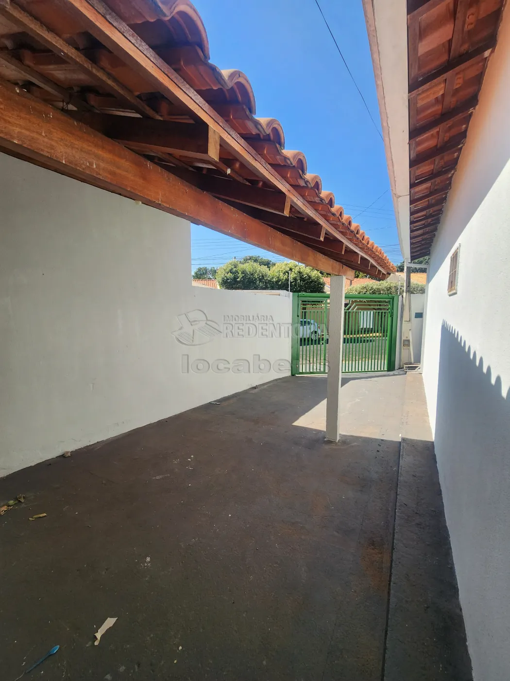 Casa para alugar com 2 quartos, 50m² - Foto 9