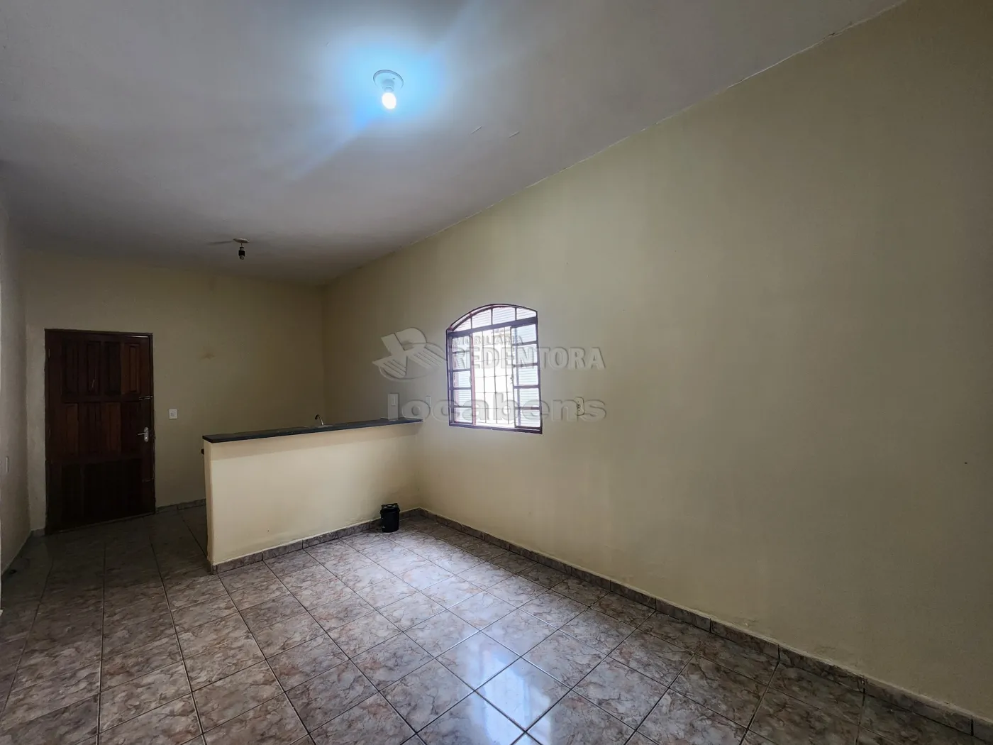 Casa para alugar com 2 quartos, 90m² - Foto 4