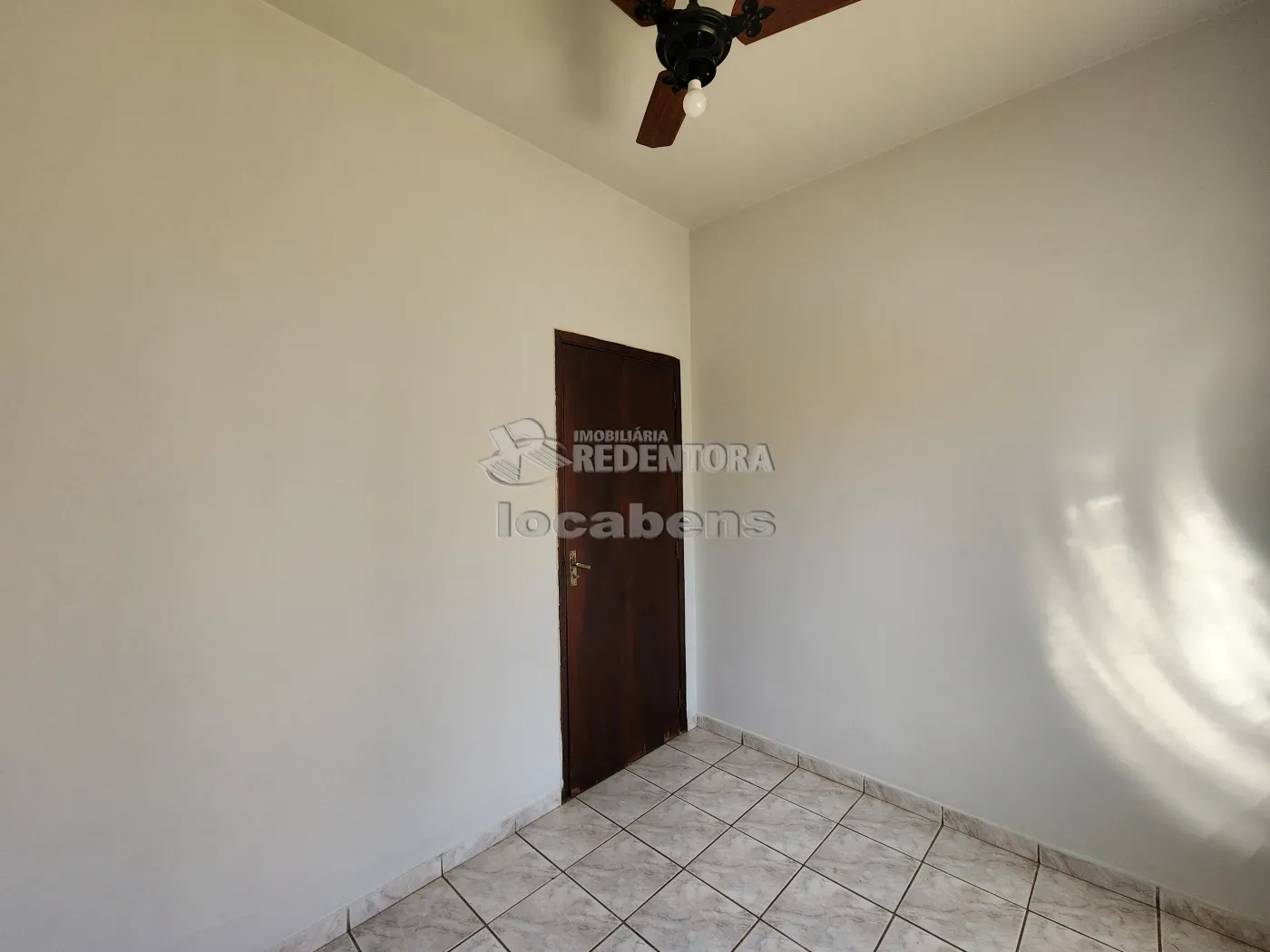 Casa à venda com 3 quartos, 275m² - Foto 7