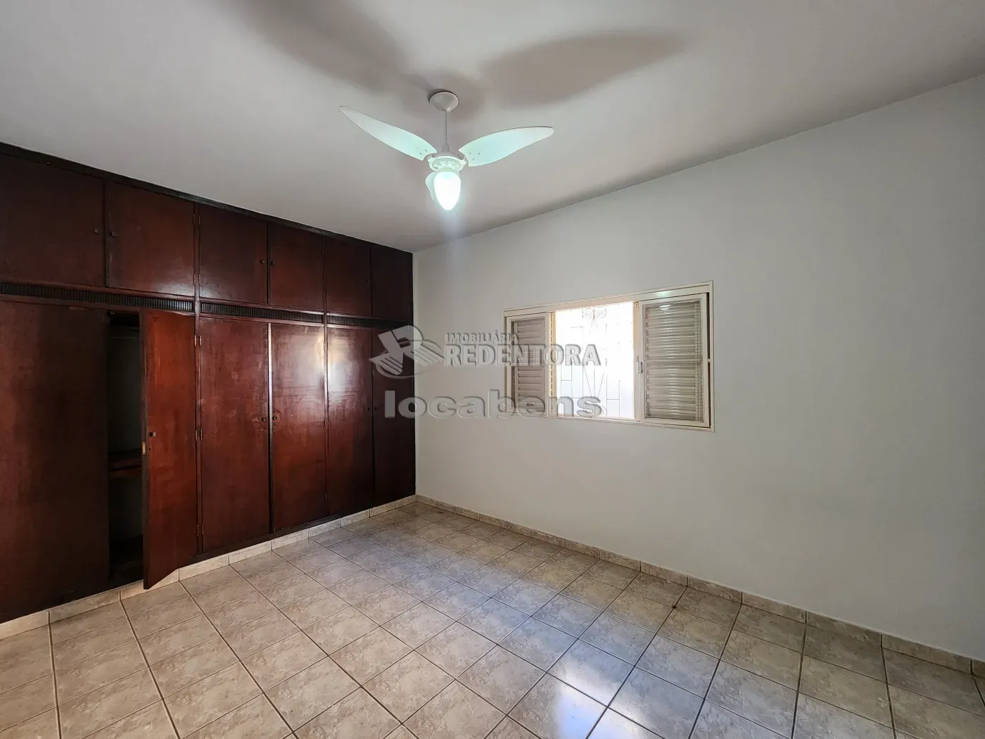Casa à venda com 3 quartos, 275m² - Foto 16