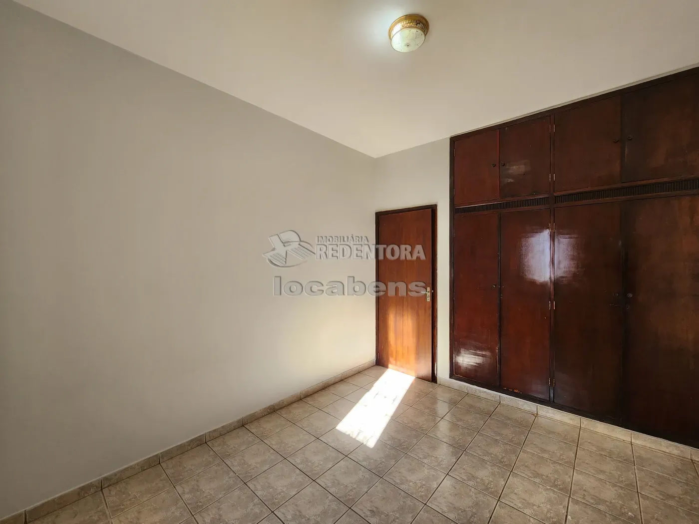 Casa à venda com 3 quartos, 275m² - Foto 19