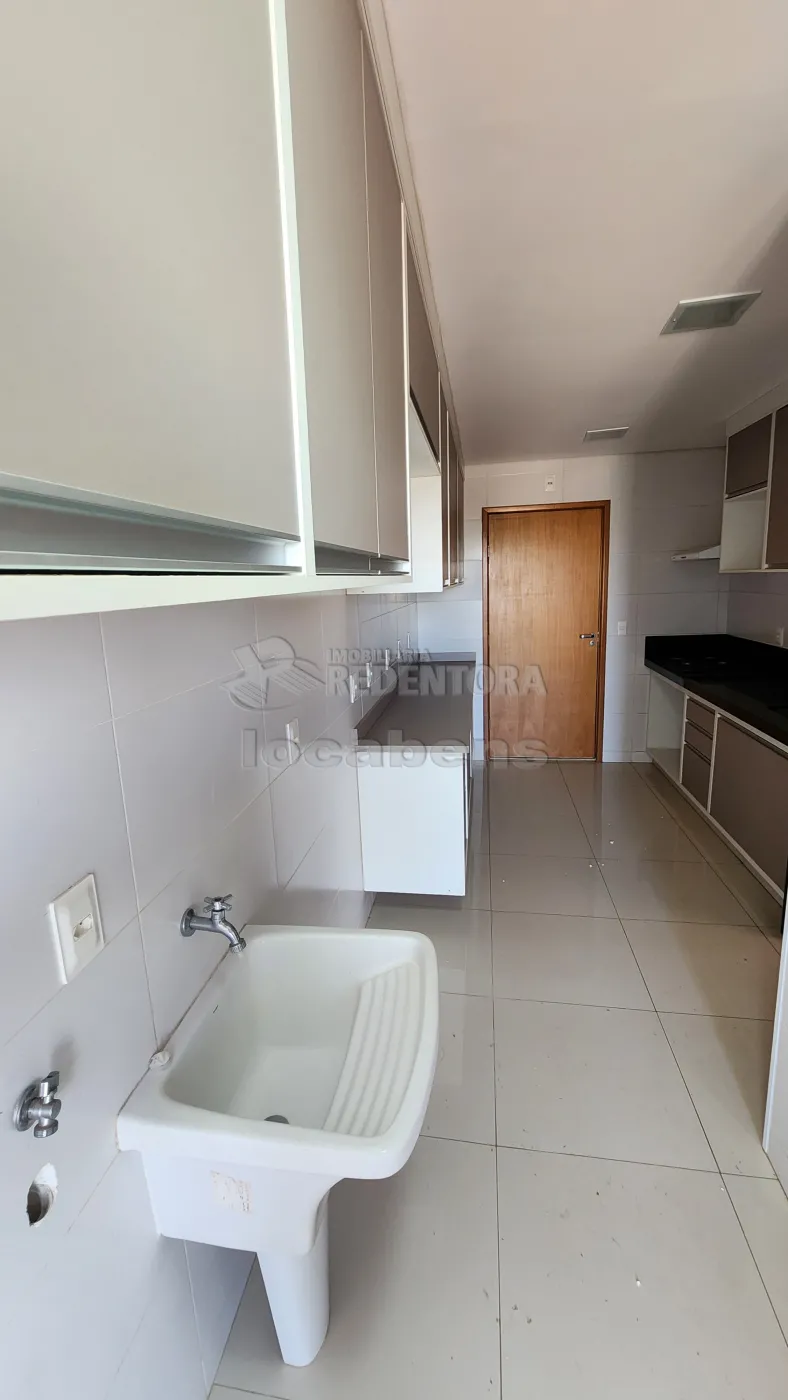 Apartamento para alugar com 3 quartos, 105m² - Foto 14