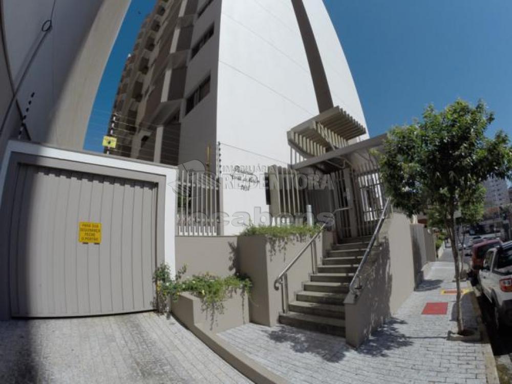 Alugar Apartamento / Padrão em São José do Rio Preto R$ 750,00 - Foto 12