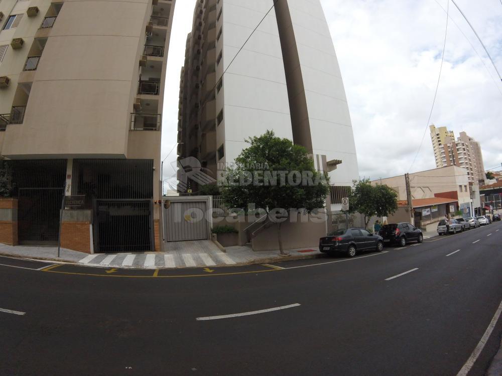 Alugar Apartamento / Padrão em São José do Rio Preto R$ 750,00 - Foto 19