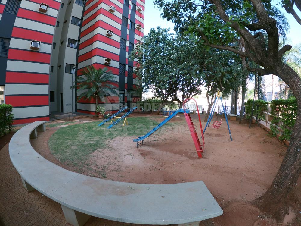 Apartamento para alugar com 2 quartos, 137m² - Foto 26