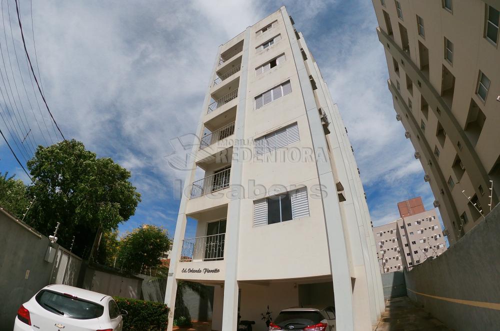 Alugar Apartamento / Padrão em São José do Rio Preto R$ 700,00 - Foto 2