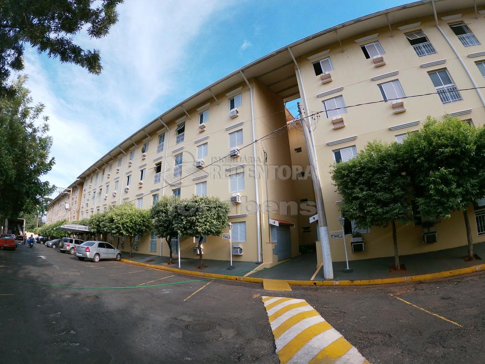 Alugar Apartamento / Padrão em São José do Rio Preto R$ 650,00 - Foto 32