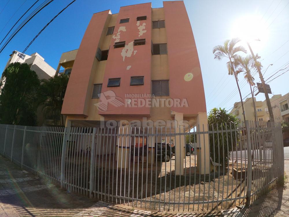 Alugar Apartamento / Padrão em São José do Rio Preto R$ 850,00 - Foto 32