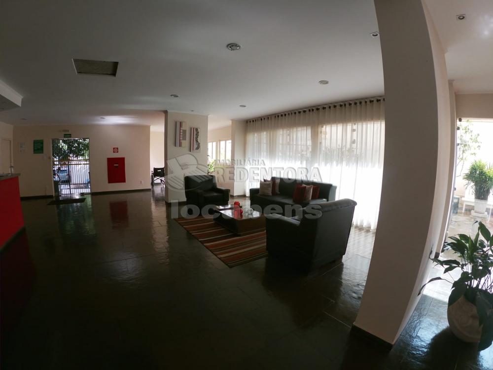 Comprar Apartamento / Padrão em São José do Rio Preto R$ 220.000,00 - Foto 16