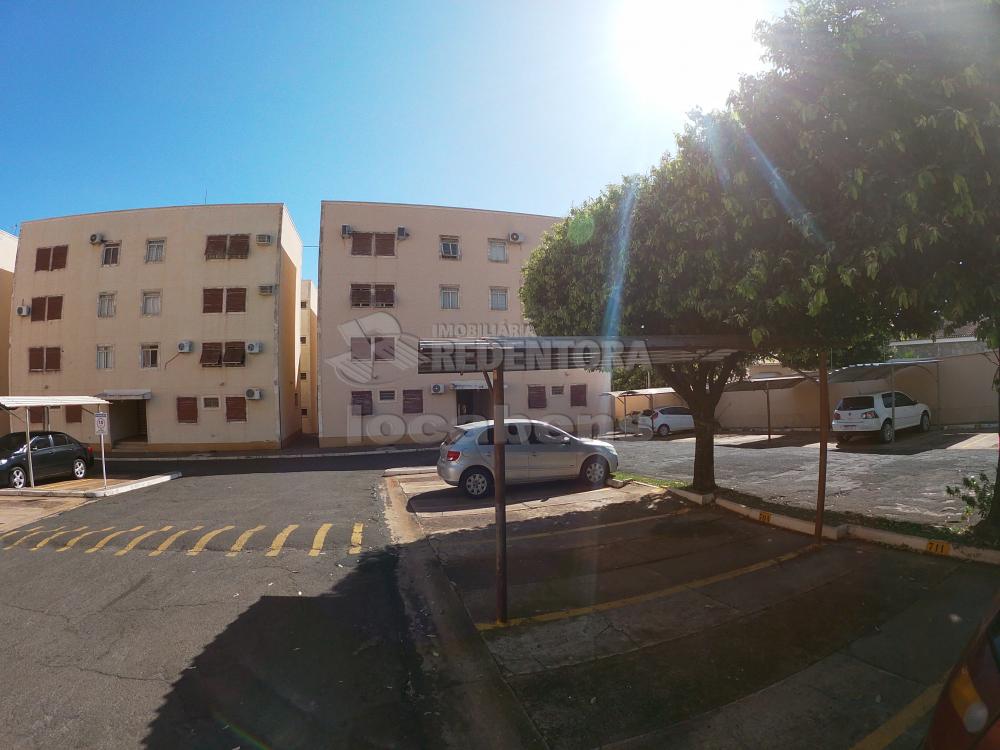 Alugar Apartamento / Padrão em São José do Rio Preto R$ 650,00 - Foto 13