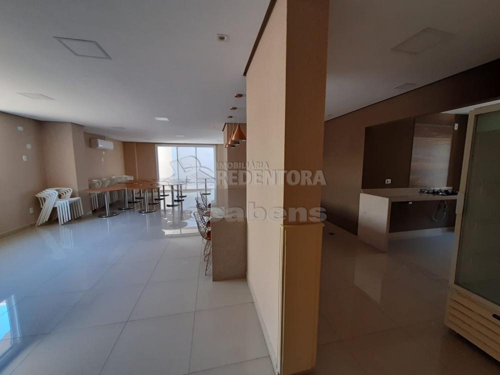 Alugar Apartamento / Padrão em São José do Rio Preto R$ 2.500,00 - Foto 22