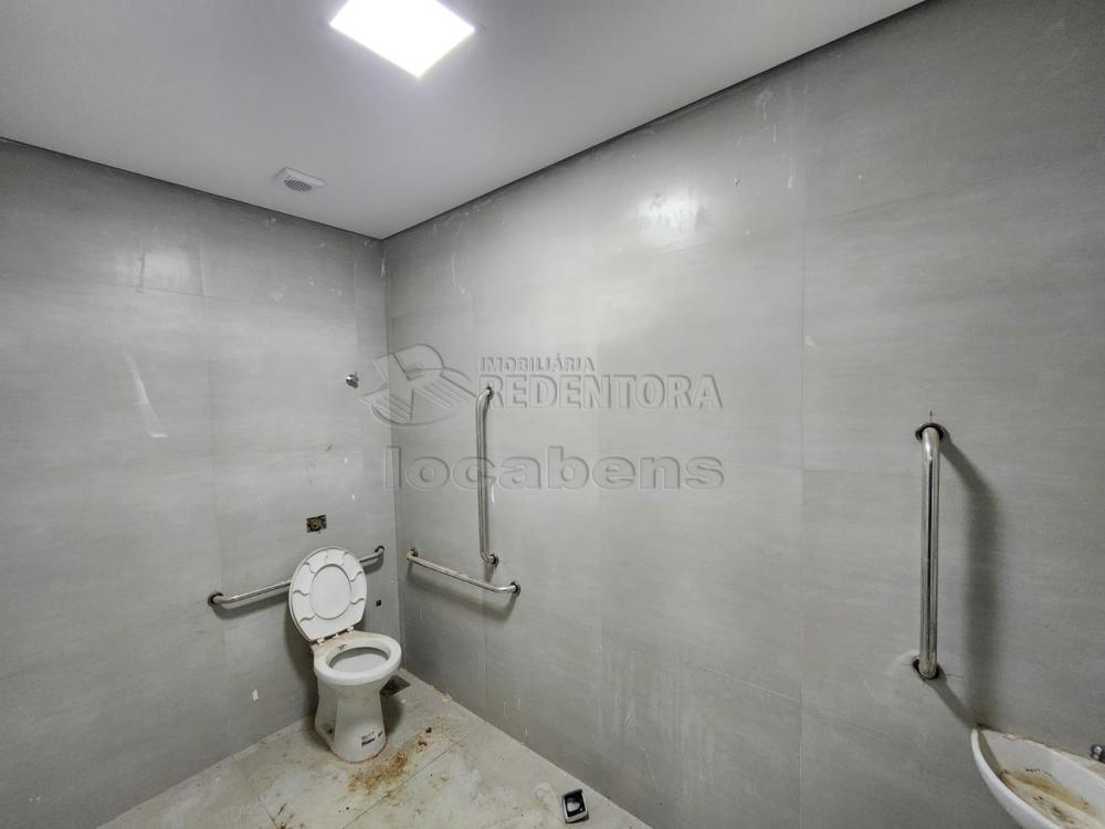 Alugar Comercial / Sala em São José do Rio Preto R$ 3.500,00 - Foto 12