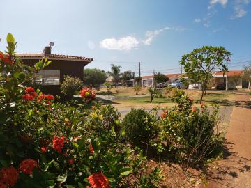 Alugar Casa / Condomínio em São José do Rio Preto R$ 1.000,00 - Foto 57