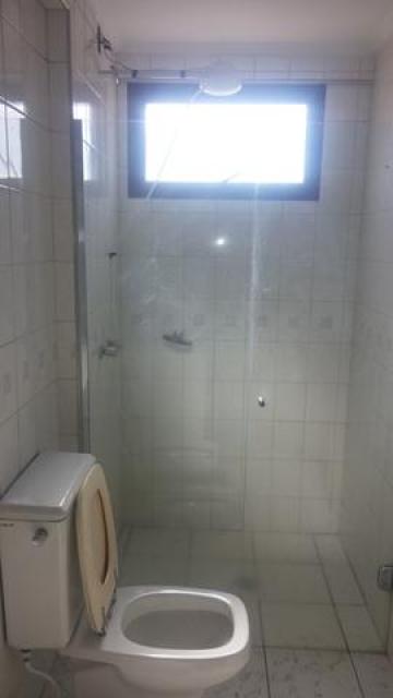 Alugar Apartamento / Padrão em São José do Rio Preto R$ 1.100,00 - Foto 3