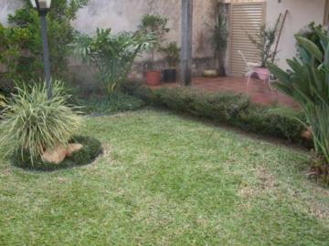 imagem 2 - Centro (Mirassol) - Casa com 3 dormitórios com armários, sendo 1 tipo apartamento, 1 sala ampla para 2 ambientes, 1 sala para 1 ambiente, 3 wcs, 1 cozinha, 1 copa, com armários, garagens, amplo quintal, imagem 2 - Centro (Mirassol) - Casa com 3 dormitórios com armários, sendo 1 tipo apartamento, 1 sala ampla para 2 ambientes, 1 sala para 1 ambiente, 3 wcs, 1 cozinha, 1 copa, com armários, garagens, amplo quintal,