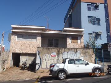 imagem 1 - Casa para reformar a poucos metros da Avenida Alberto Andaló imagem 1 - Casa para reformar a poucos metros da Avenida Alberto Andaló