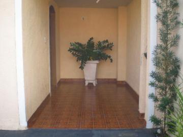 imagem 2 - Boa Vista - Trata-se de uma casa muito bem localizada no bairro, ficando do lado sombra, perto de vários tipos de comércios imagem 2 - Boa Vista - Trata-se de uma casa muito bem localizada no bairro, ficando do lado sombra, perto de vários tipos de comércios