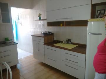 Alugar Apartamento / Padrão em São José do Rio Preto. apenas R$ 200.000,00