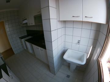 Alugar Apartamento / Padrão em São José do Rio Preto R$ 1.300,00 - Foto 10