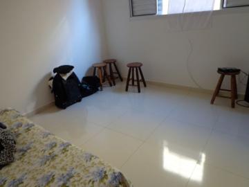Comprar Casa / Padrão em São José do Rio Preto R$ 270.000,00 - Foto 4