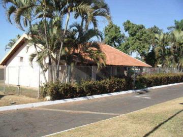 imagem 4 - Jockey Club, Propriedade em bom local, com excelente lazer, tendo piscina, campo de futebol, vestiários, churrasqueira, e casas, imagem 4 - Jockey Club, Propriedade em bom local, com excelente lazer, tendo piscina, campo de futebol, vestiários, churrasqueira, e casas,
