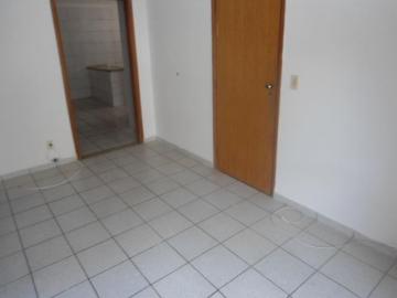 Alugar Apartamento / Padrão em São José do Rio Preto apenas R$ 877,36 - Foto 3