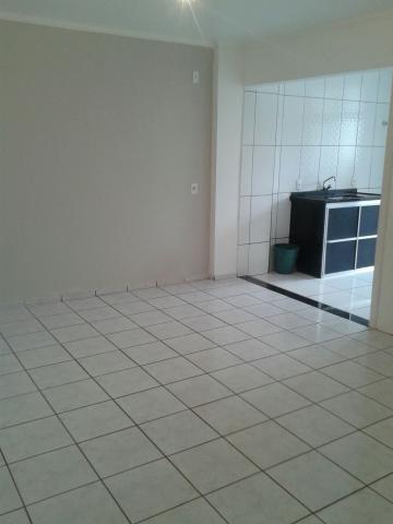 Alugar Apartamento / Padrão em São José do Rio Preto. apenas R$ 400,00