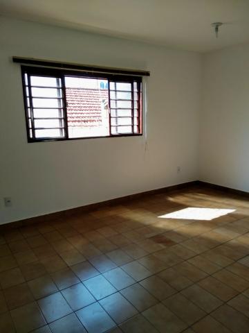Alugar Casa / Padrão em São José do Rio Preto R$ 1.350,00 - Foto 5