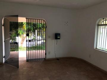 Alugar Casa / Sobrado em São José do Rio Preto. apenas R$ 5.000,00