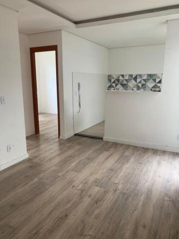 Alugar Apartamento / Padrão em São José do Rio Preto. apenas R$ 950,00