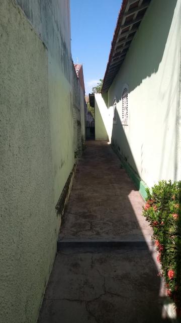 Comprar Casa / Padrão em São José do Rio Preto R$ 360.000,00 - Foto 4