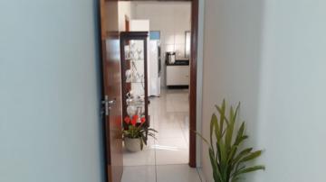 Comprar Casa / Padrão em São José do Rio Preto R$ 440.000,00 - Foto 2