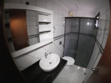 Alugar Apartamento / Padrão em São José do Rio Preto R$ 1.250,00 - Foto 24