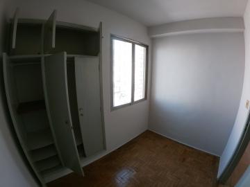 Alugar Apartamento / Padrão em São José do Rio Preto R$ 700,00 - Foto 14