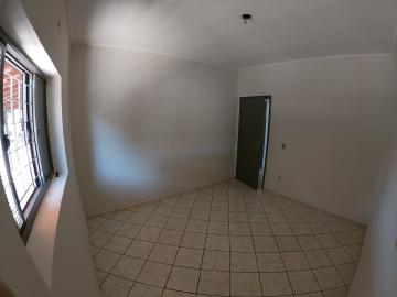 Alugar Casa / Padrão em São José do Rio Preto R$ 1.015,00 - Foto 5