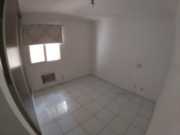 Alugar Apartamento / Padrão em São José do Rio Preto R$ 1.100,00 - Foto 7