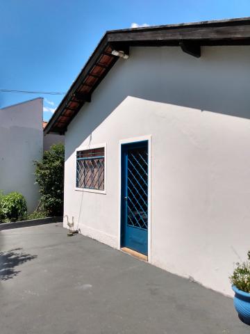 Alugar Casa / Padrão em São José do Rio Preto. apenas R$ 850,00