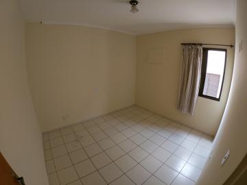 Alugar Apartamento / Padrão em São José do Rio Preto R$ 600,00 - Foto 13