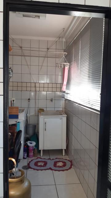 Comprar Apartamento / Padrão em São José do Rio Preto R$ 200.000,00 - Foto 18