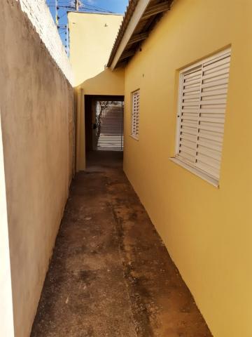 Alugar Casa / Padrão em São José do Rio Preto R$ 850,00 - Foto 7