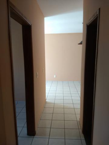 Alugar Apartamento / Padrão em São José do Rio Preto R$ 700,00 - Foto 3