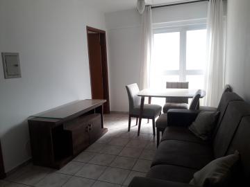 Alugar Apartamento / Padrão em São José do Rio Preto R$ 900,00 - Foto 2