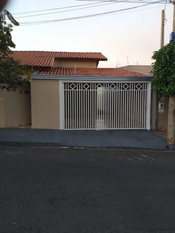 Alugar Casa / Padrão em São José do Rio Preto. apenas R$ 1.400,00