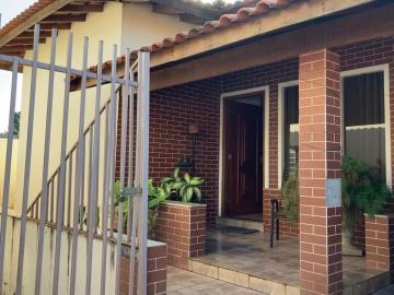 Comprar Casa / Padrão em Guapiaçu R$ 800.000,00 - Foto 1
